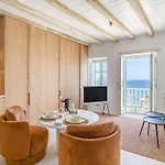 Fotis House - Unique In Paros Vakantiehuis