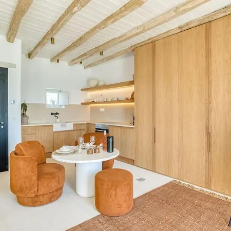 Fotis House - Unique In Paros בית נופש נאוסה